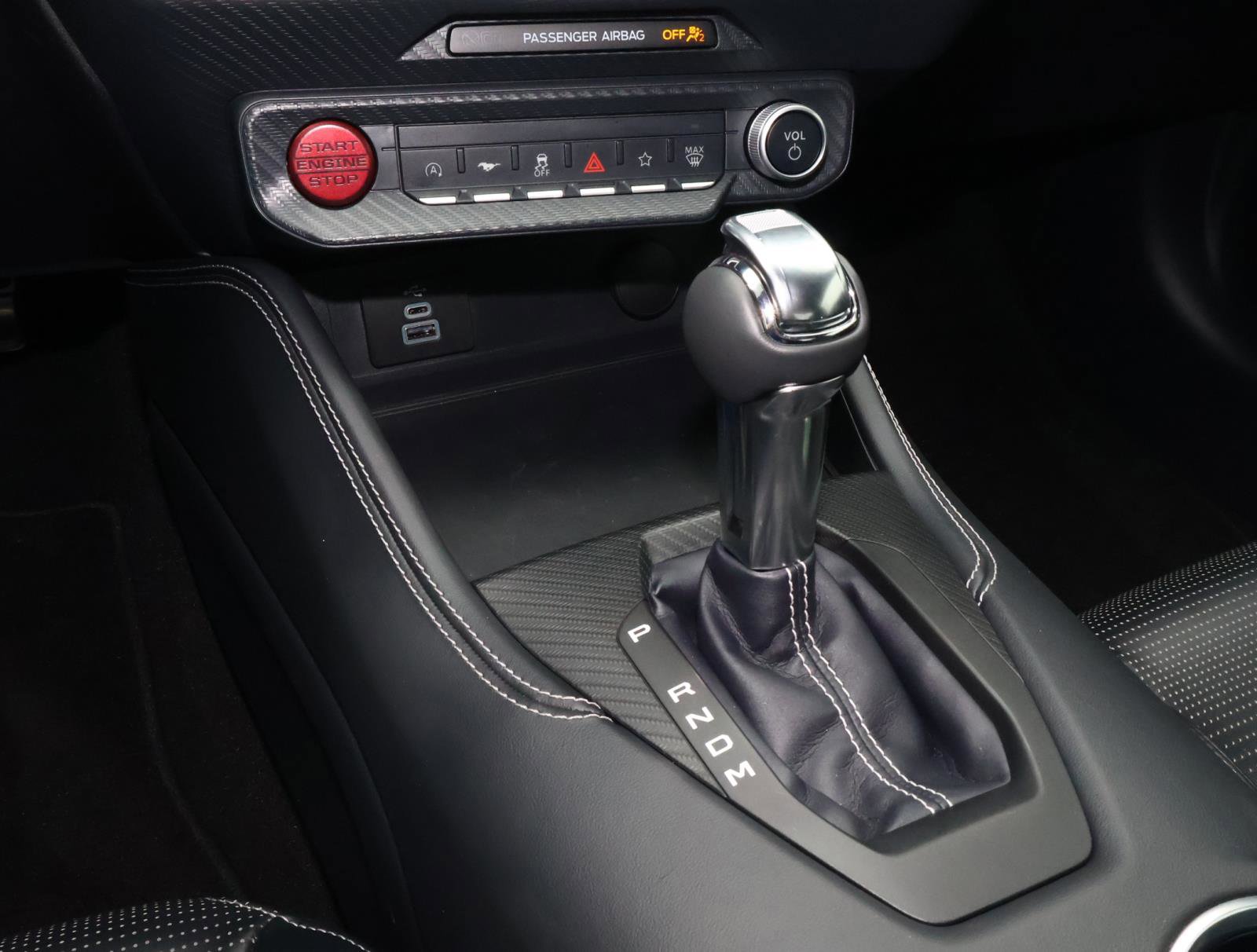 Used 2025 Ford Mustang GT Premium image 26