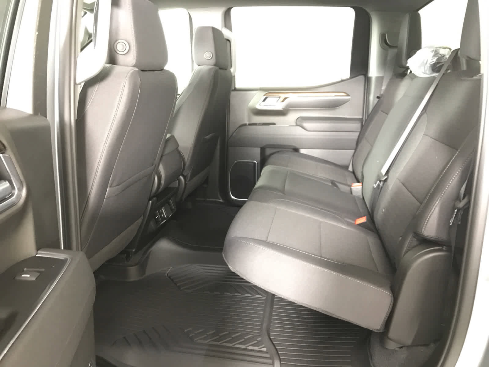 New 2026 Chevrolet Silverado 1500 LT image 9