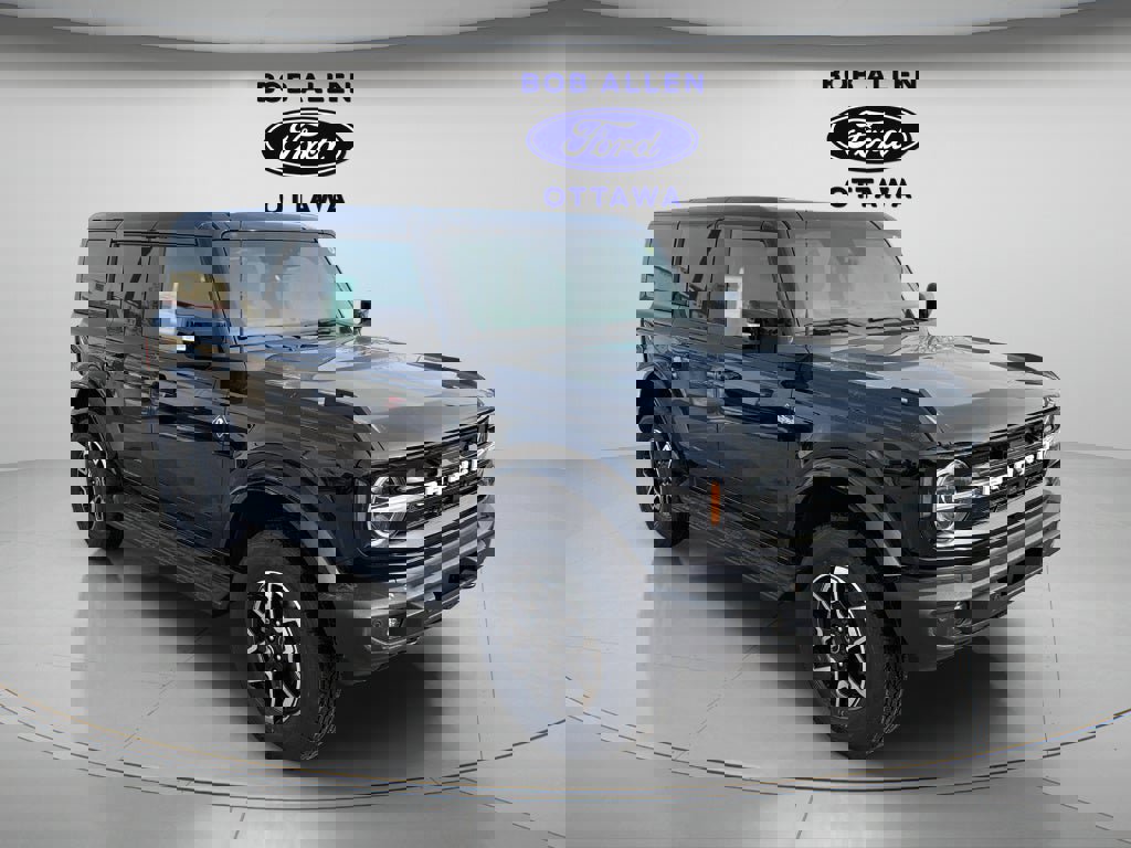New 2025 Ford Bronco Outer Banks image 14