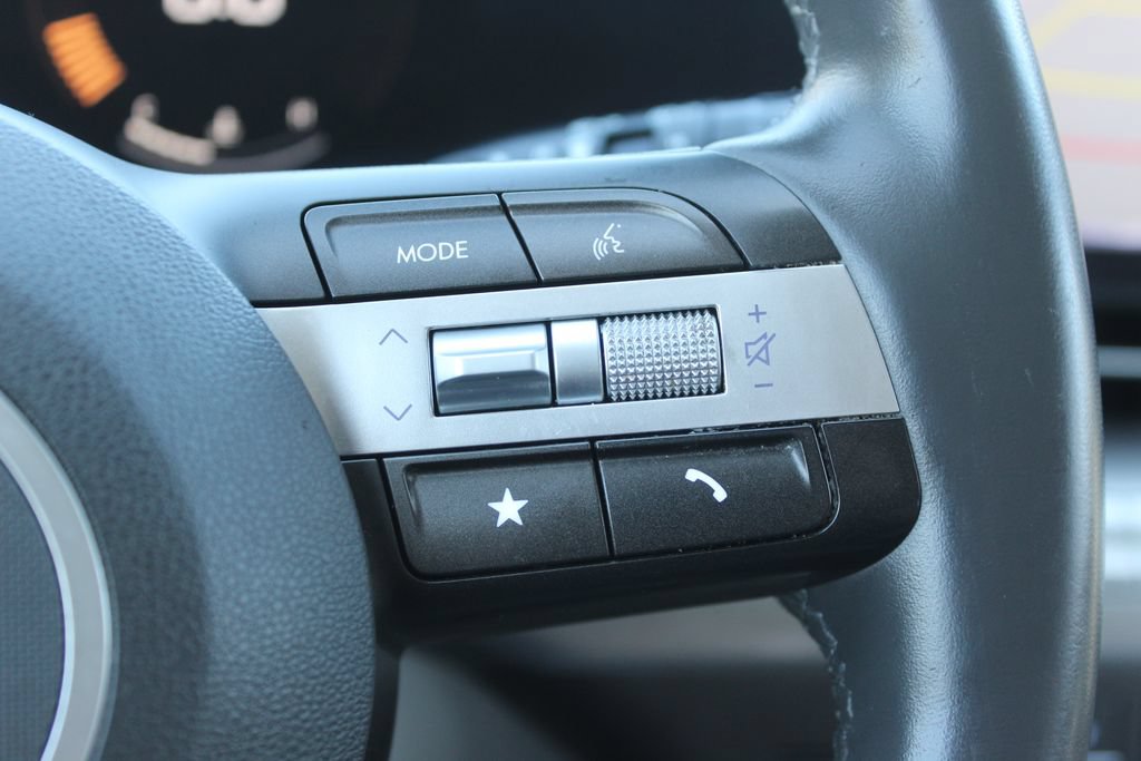 Used 2024 Hyundai Kona SEL FWD image 27