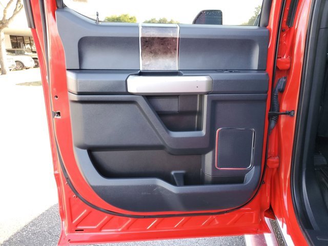 Used 2022 Ford F450 Lariat w/ Chrome Package image 12