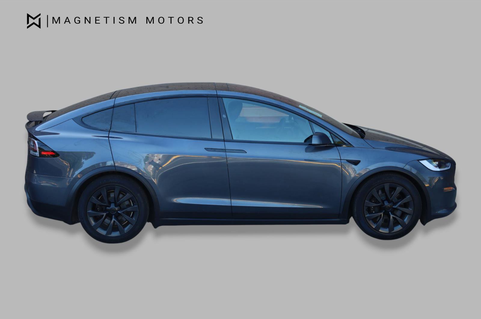 Used 2023 Tesla Model X AWD/4WD image 3