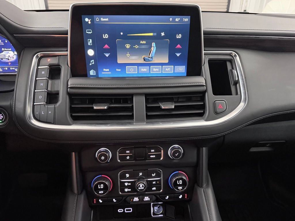 Used 2022 Chevrolet Tahoe Z71 w/ Luxury Package AWD/4WD image 29