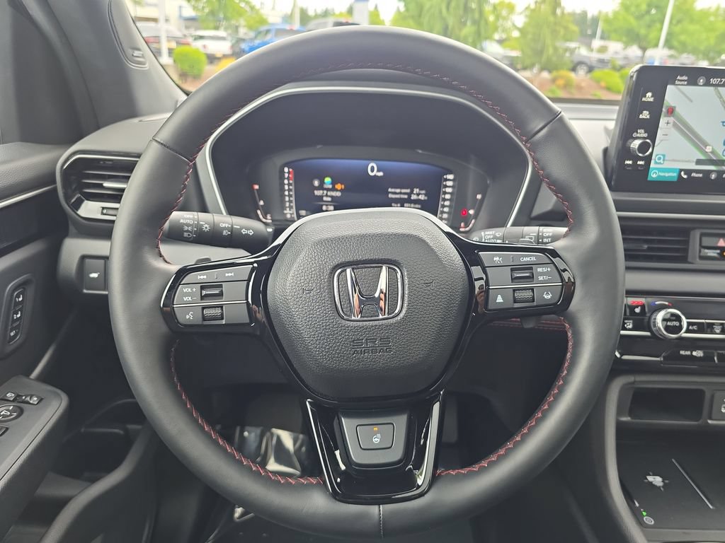 Used 2025 Honda Pilot Black Edition image 21