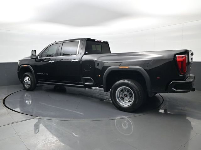 Used 2022 GMC Sierra 3500 Denali w/ Denali Ultimate Package AWD/4WD image 7
