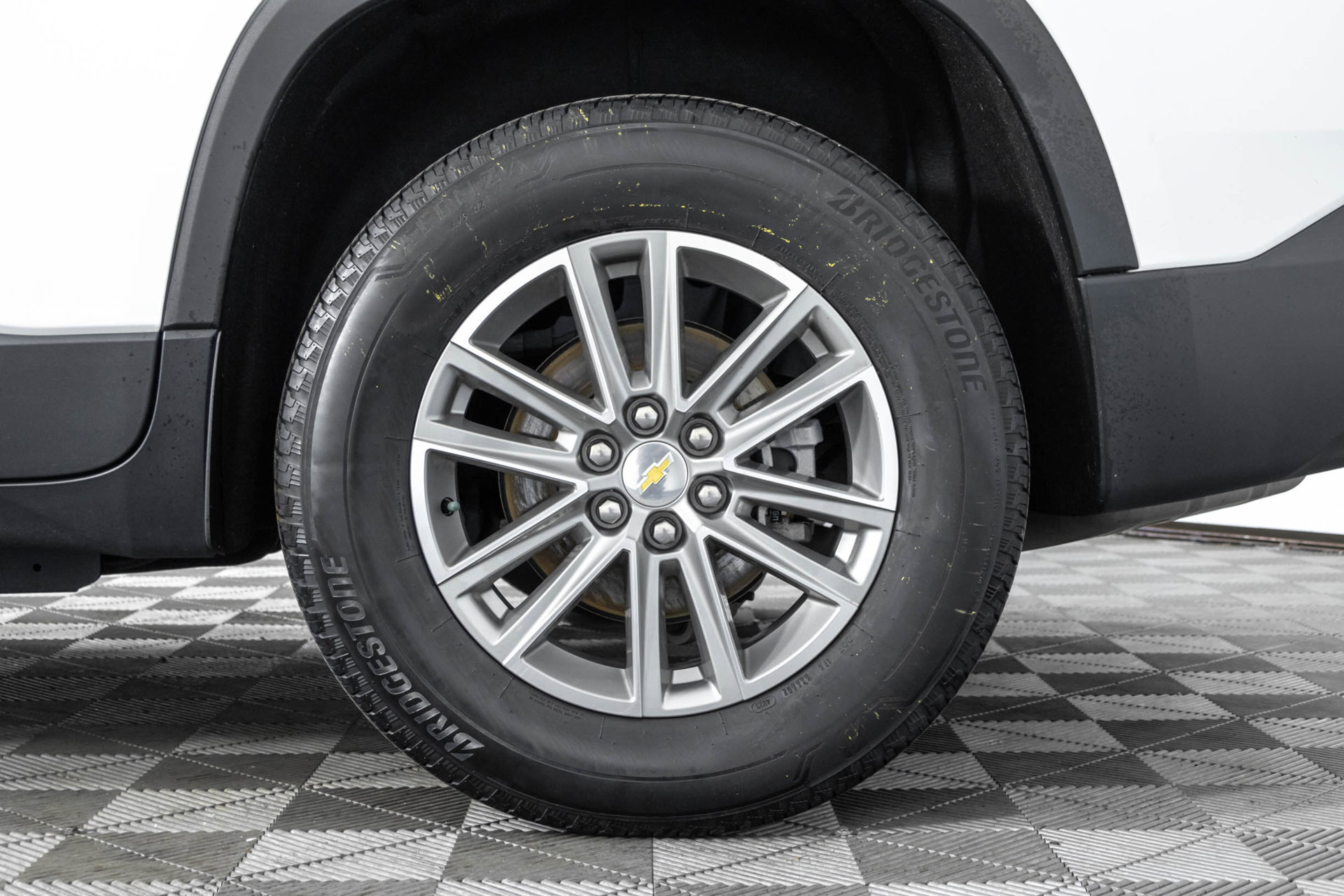 Certified 2023 Chevrolet Traverse LT AWD/4WD image 48