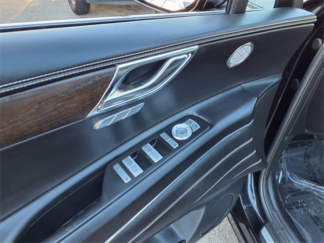Used 2024 Genesis GV80 2.5T image 12
