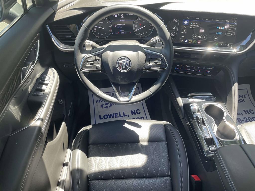 Used 2022 Buick Envision Avenir w/ Technology Package II FWD image 14
