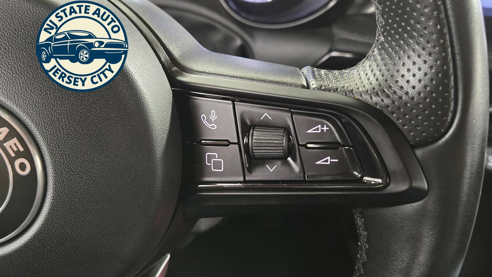 Used 2024 Alfa Romeo Tonale Ti w/ Active Assist Package AWD/4WD image 14