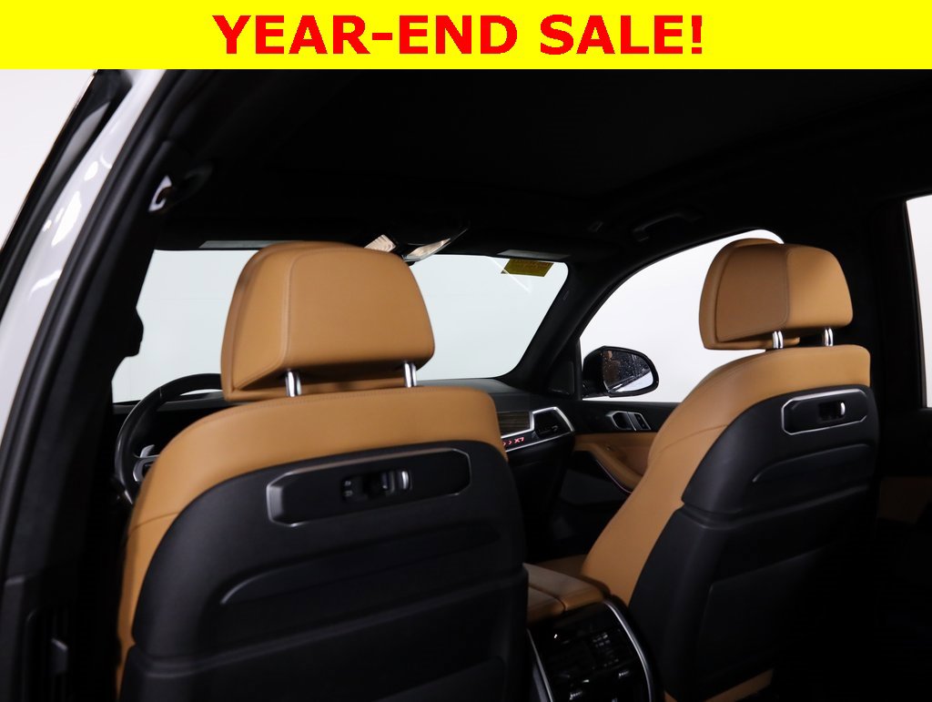 Used 2023 BMW X7 xDrive40i w/ Executive Package image 28