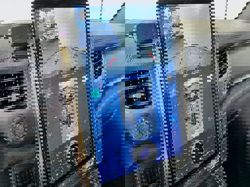 New 2025 Ford F150 Lightning Lariat AWD/4WD image 28