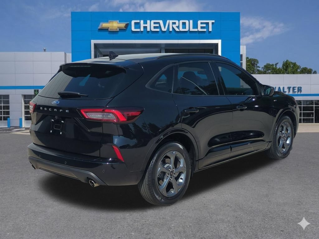 Used 2023 Ford Escape ST-Line w/ Tech Pack #1 FWD image 6