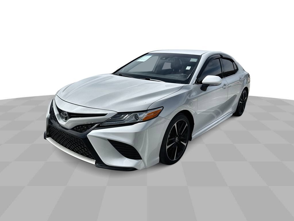 Used 2020 Toyota Camry XSE w/ Navigation Package FWD image 1