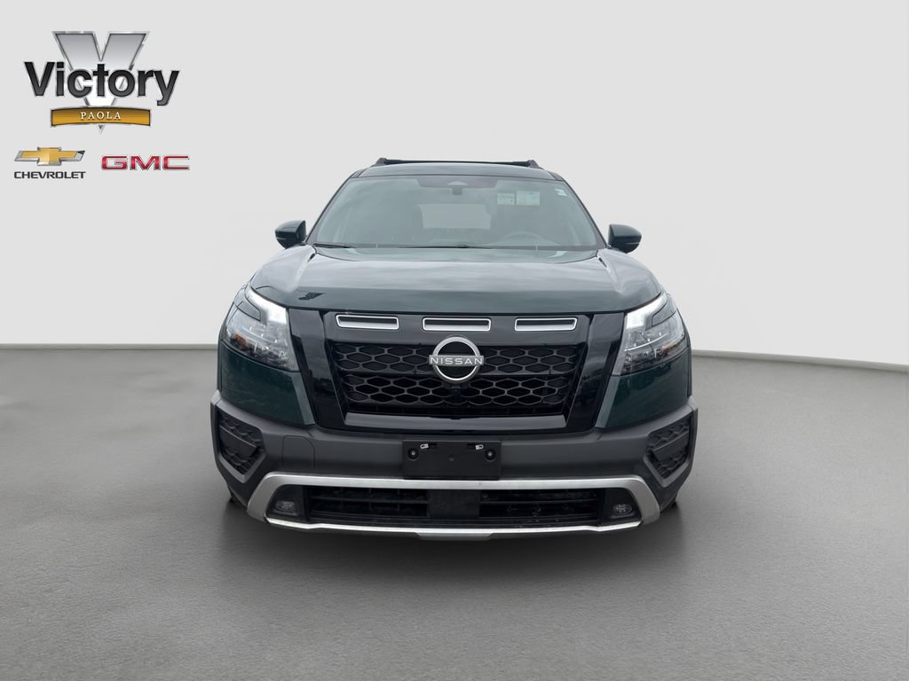 Used 2025 Nissan Pathfinder Rock Creek AWD/4WD image 2
