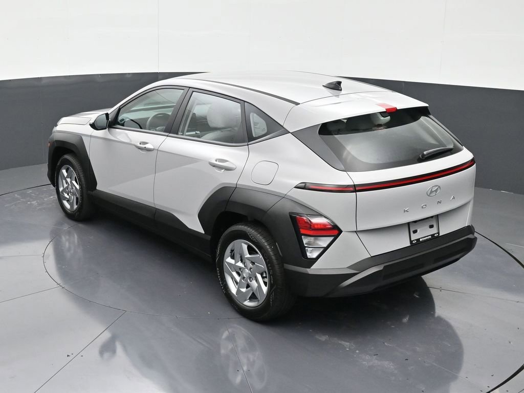 Used 2026 Hyundai Kona SE FWD image 14