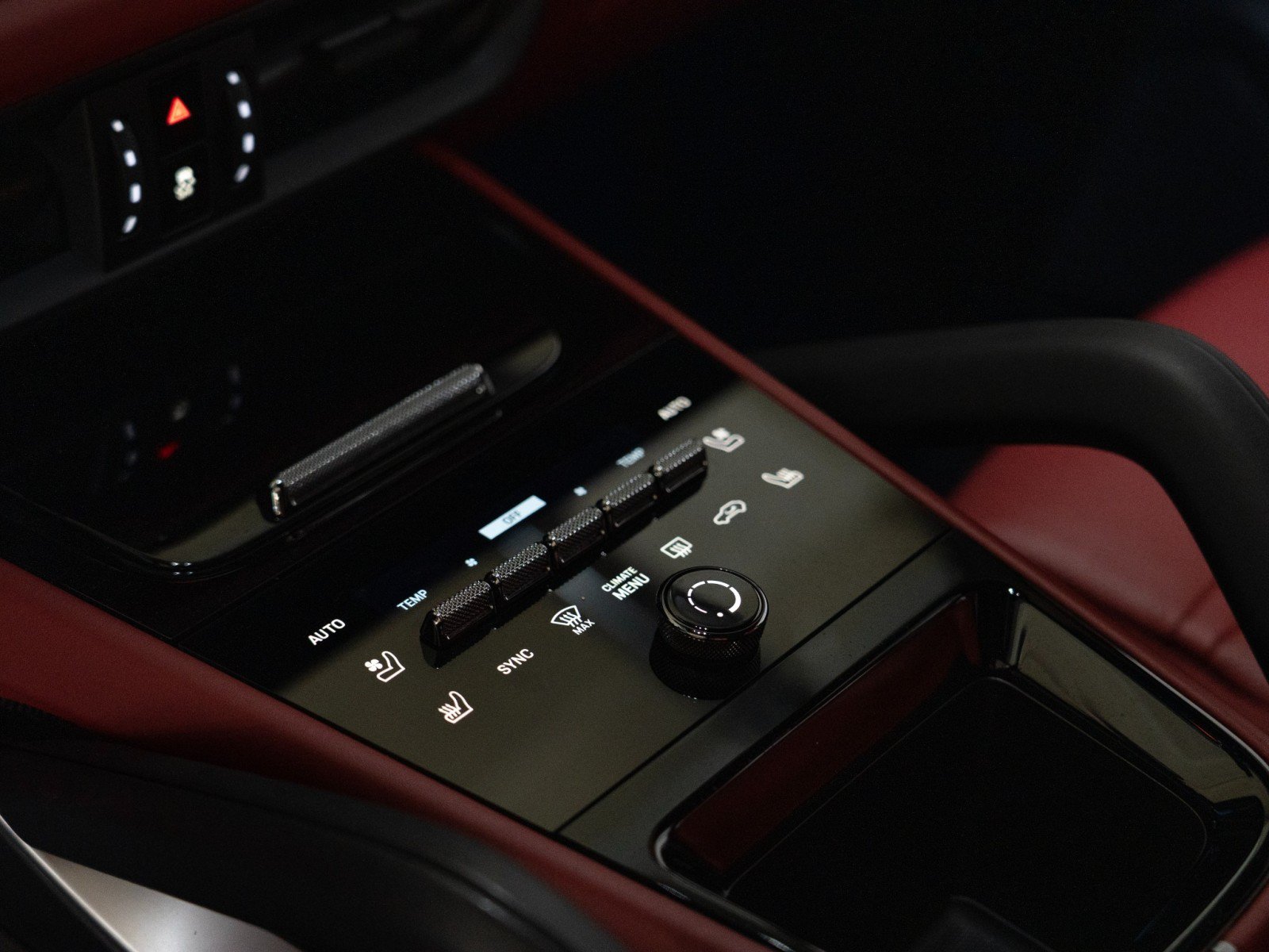 Certified 2026 Porsche Cayenne AWD/4WD image 22