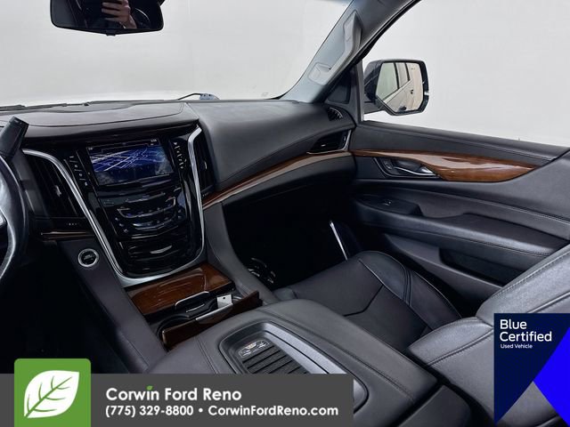 Used 2019 Cadillac Escalade Luxury image 28