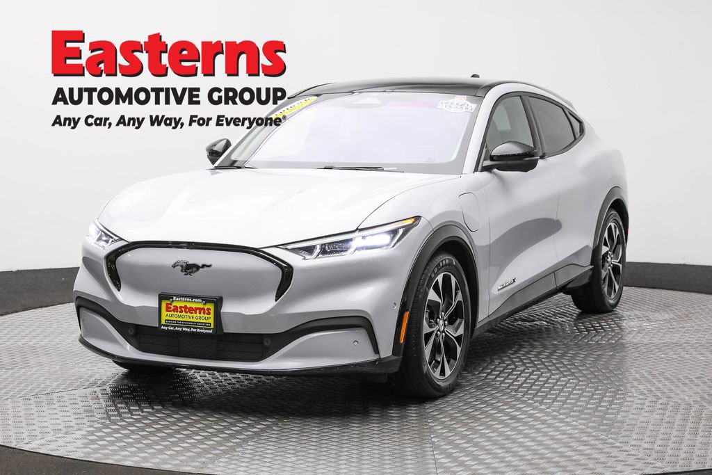 Used 2022 Ford Mustang Mach-E Premium image 1