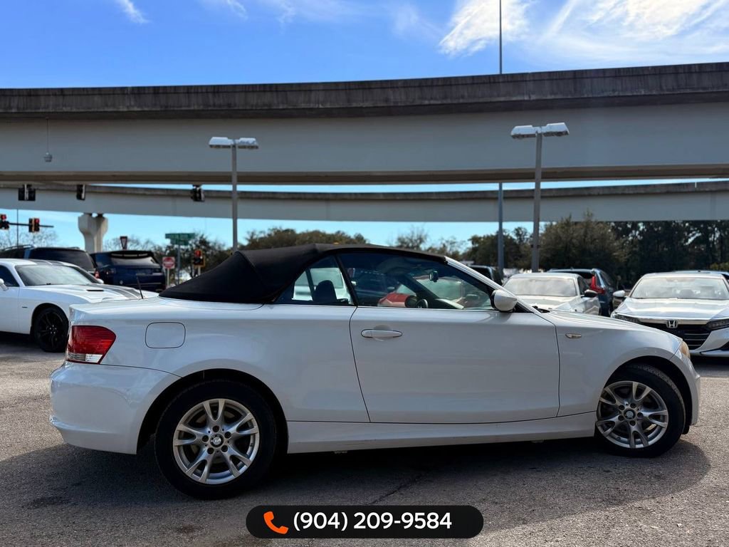 Used 2008 BMW 128i Convertible image 8