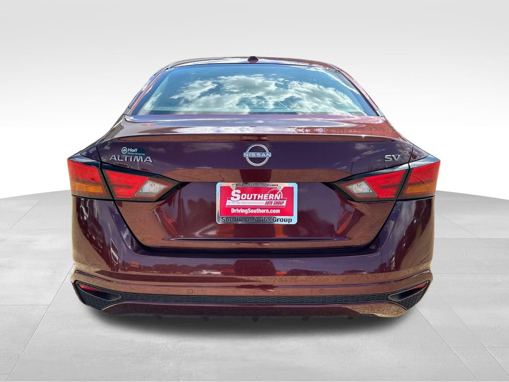 Used 2023 Nissan Altima 2.5 SV FWD image 4