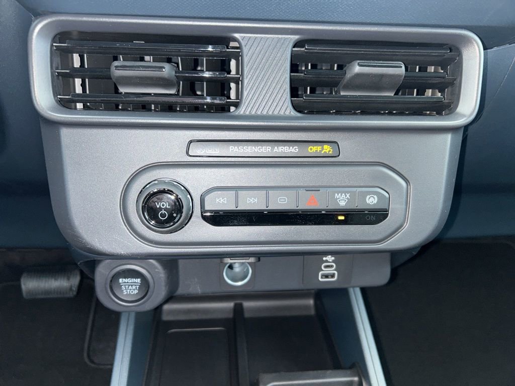 New 2025 Ford Maverick XLT w/ XLT Luxury Package image 36