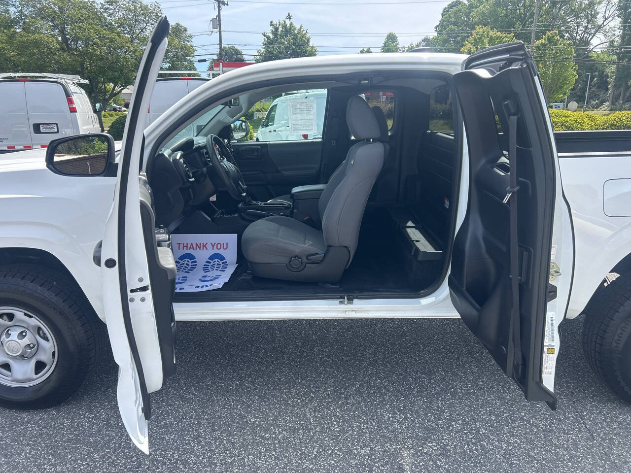 Used 2020 Toyota Tacoma SR RWD image 15
