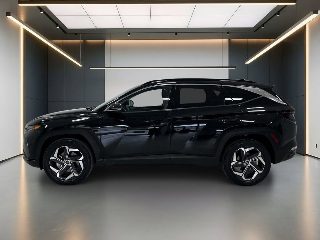 Certified 2024 Hyundai Tucson Limited AWD/4WD image 2