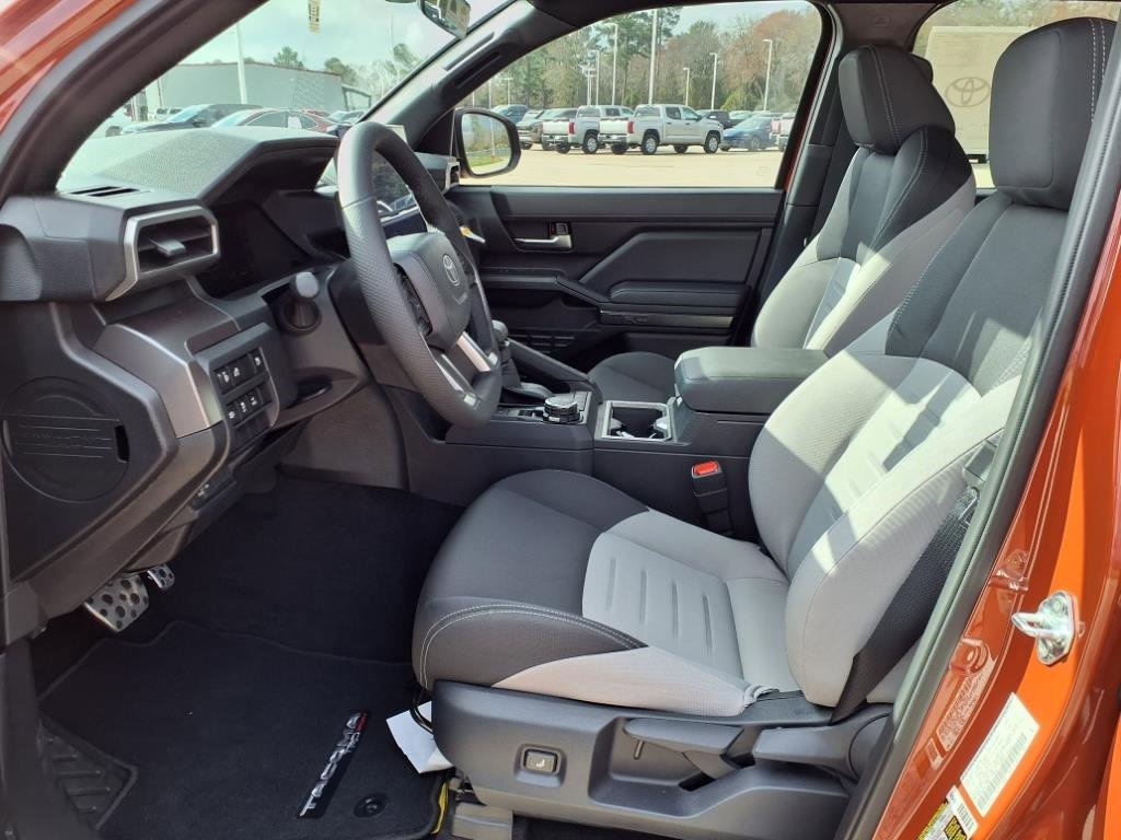 Certified 2025 Toyota Tacoma TRD Sport image 14