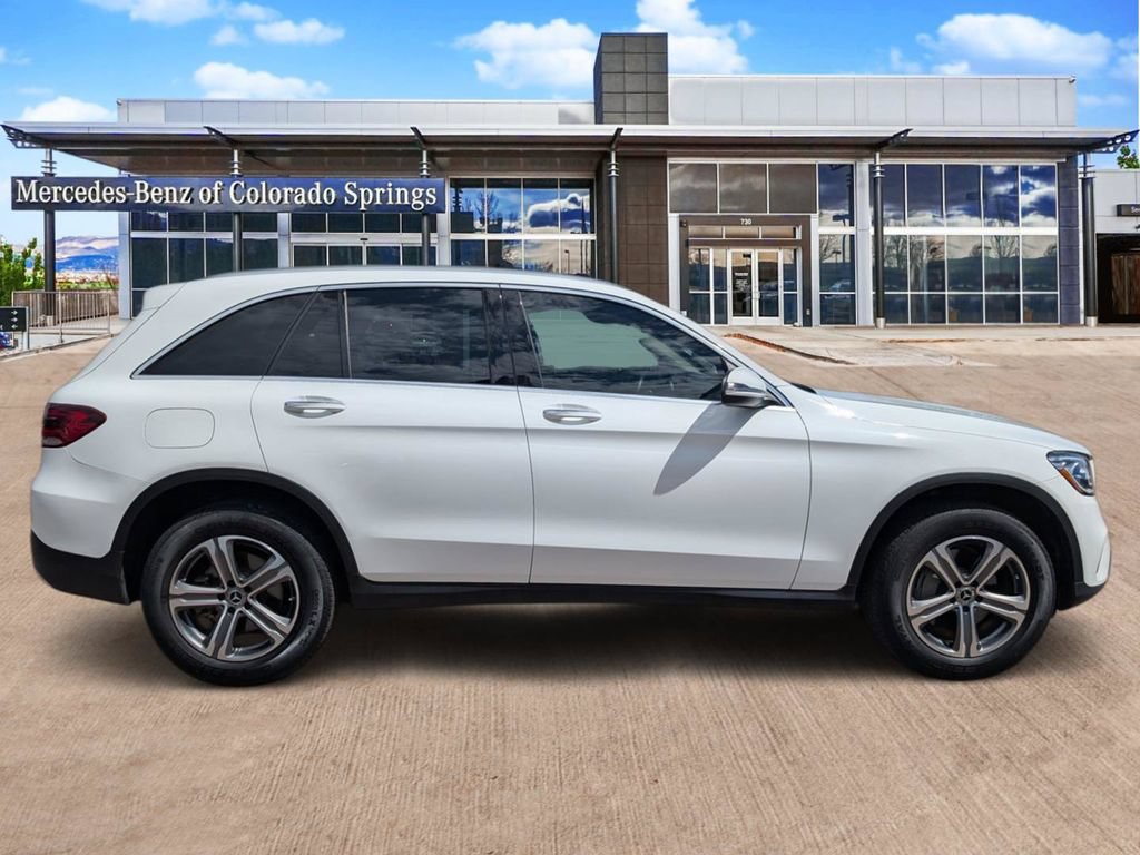 Certified 2020 Mercedes-Benz GLC 300 4MATIC image 4