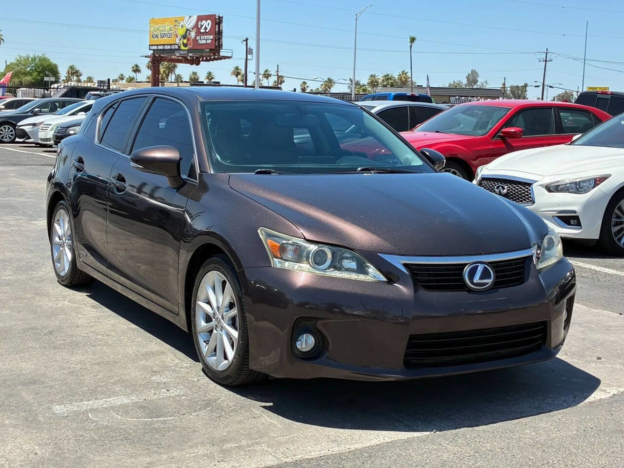 Used 2013 Lexus CT 200h w/ Premium Pkg w/Navigation FWD image 11