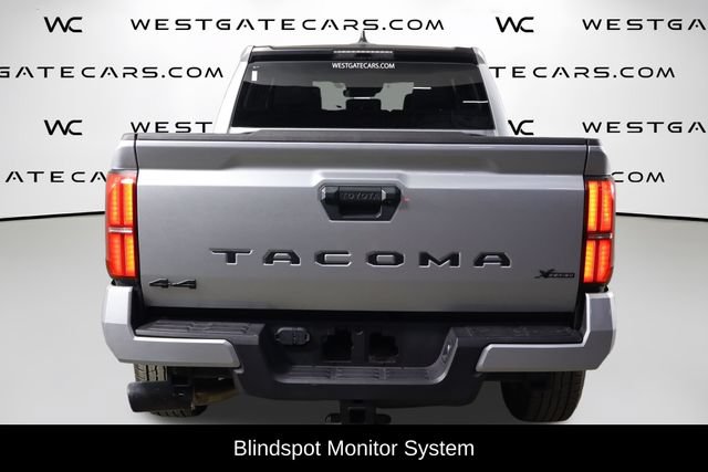 Used 2025 Toyota Tacoma SR5 AWD/4WD image 4
