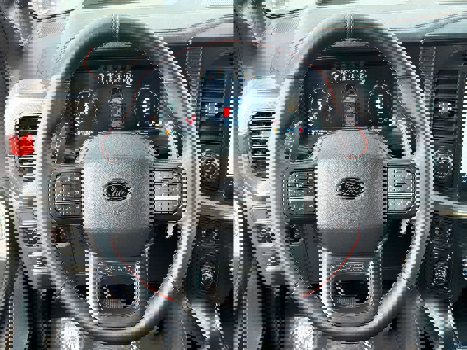 Used 2025 Ford F150 Raptor image 24