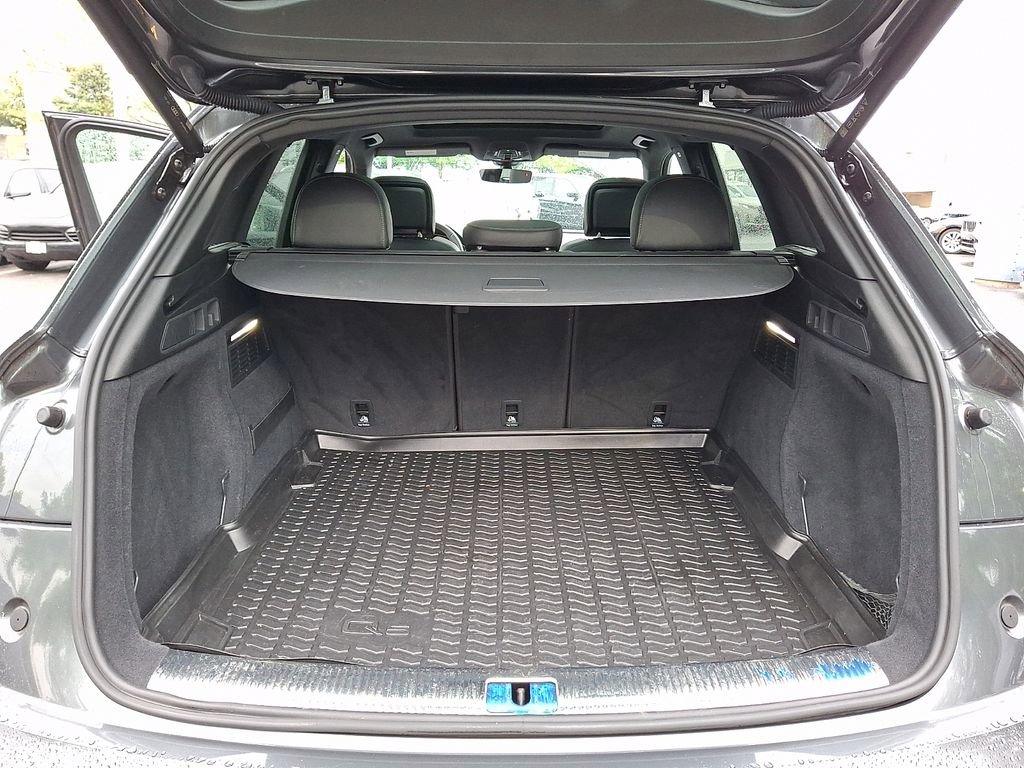 Used 2022 Audi SQ5 Prestige AWD/4WD image 26