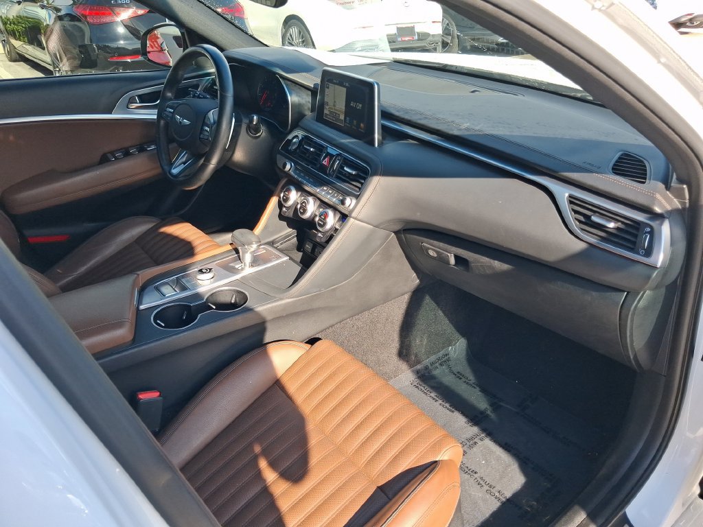 Used 2020 Genesis G70 2.0T w/ Elite Package RWD image 27