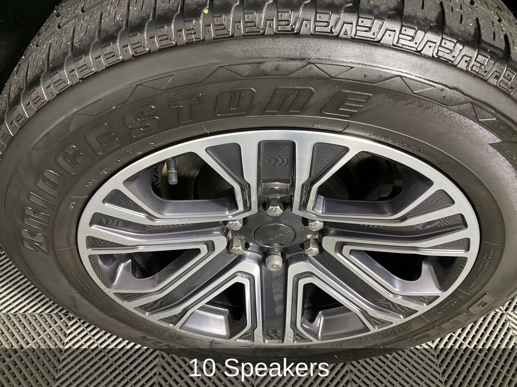 Used 2023 Jeep Wagoneer 4WD w/ Premium Group I image 9