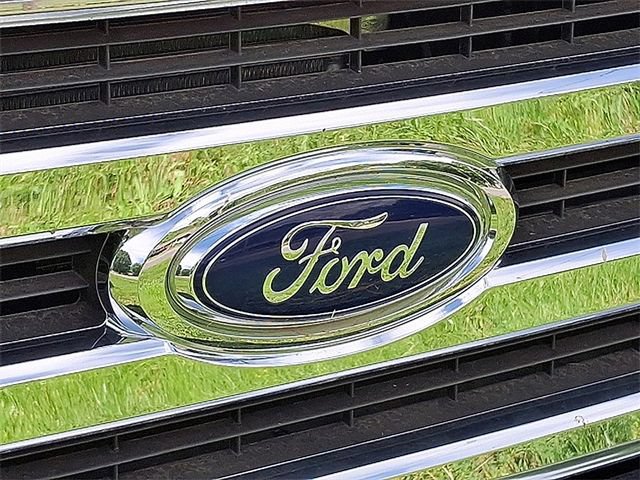 New 2023 Ford E-350 and Econoline 350 Super Duty w/ Driver's Safety Package RWD image 3
