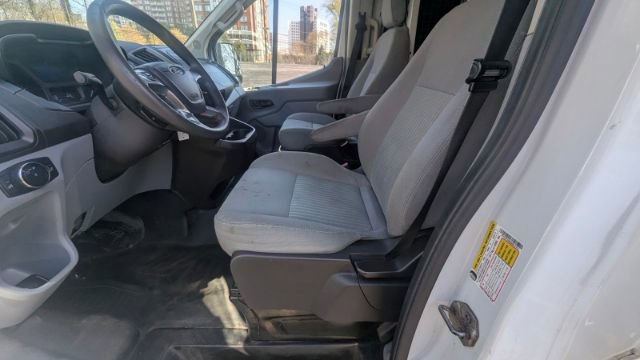 Used 2016 Ford Transit 250 130 Low Roof w/ Exterior Upgrade Package image 19