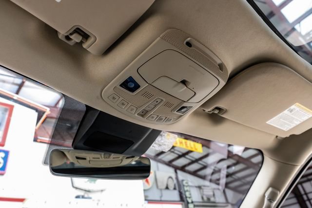 Used 2018 Lincoln Navigator L Reserve w/ Technology Package AWD/4WD image 26