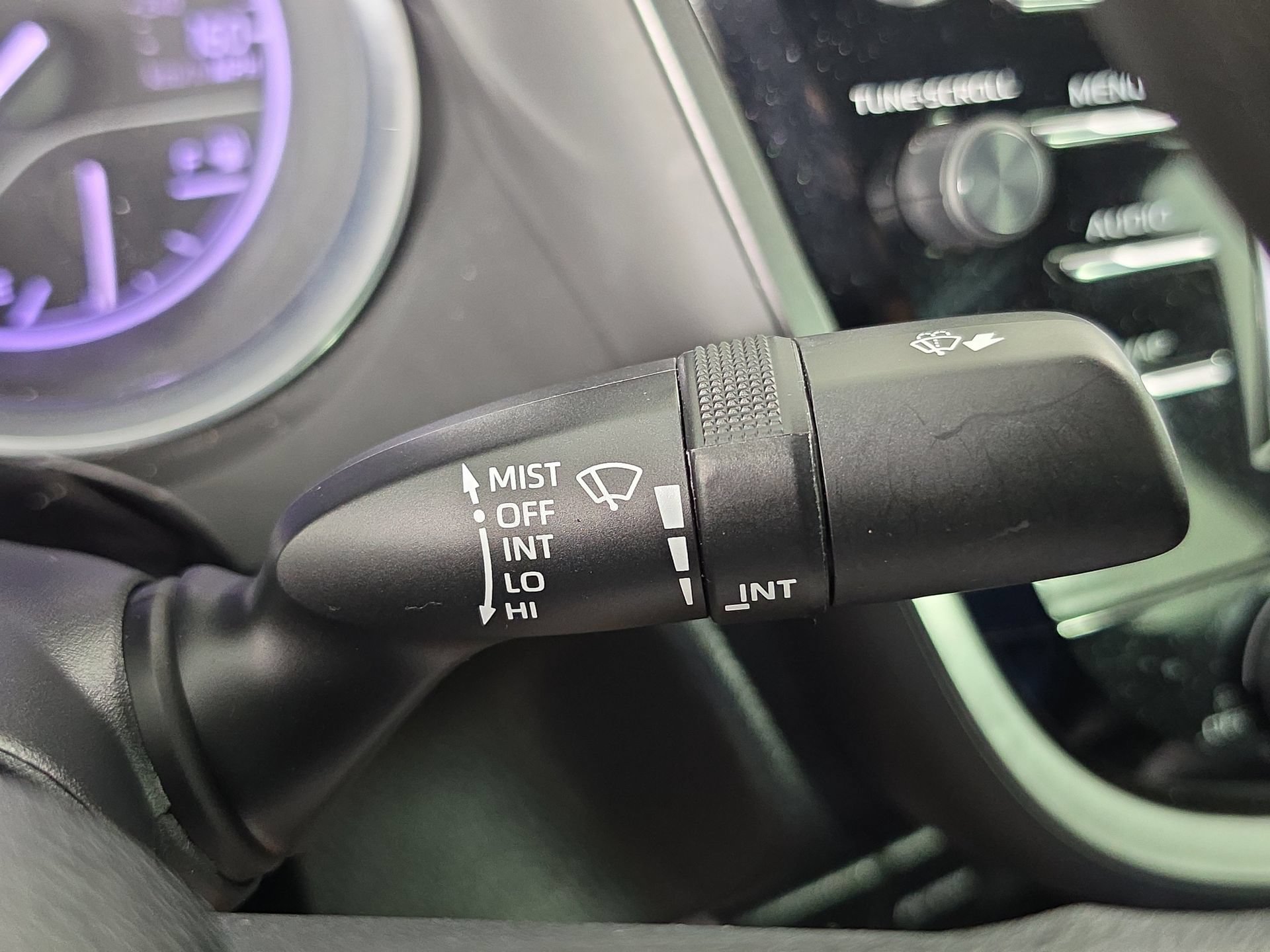 Used 2020 Toyota Camry LE FWD image 21