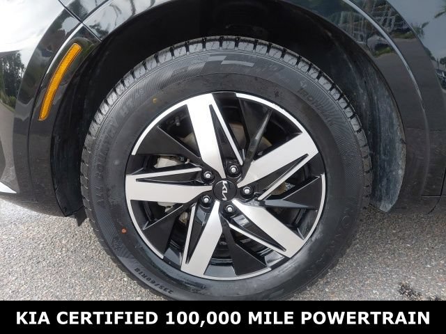 Certified 2022 Kia Sorento S w/ Panoramic Sunroof Package FWD image 10