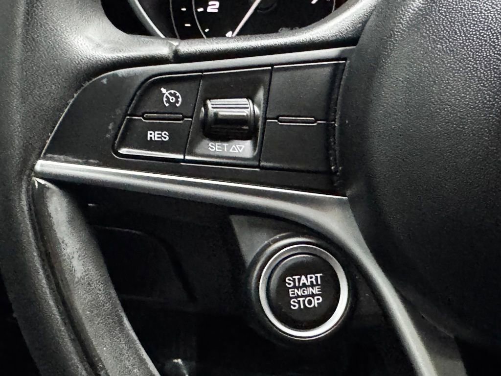 Used 2019 Alfa Romeo Giulia Ti w/ Nero Edizione image 30