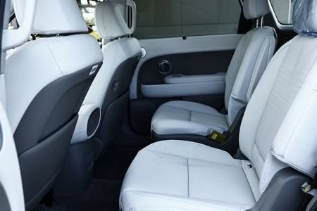 New 2026 Hyundai Palisade Limited FWD image 9