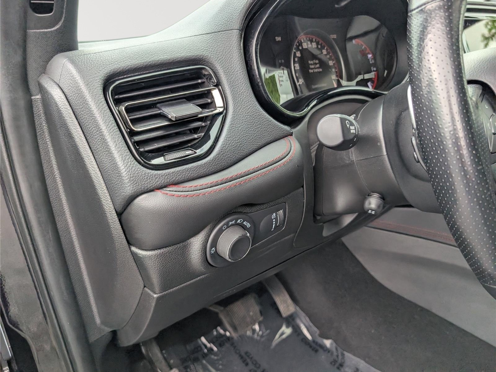 Used 2024 Dodge Durango GT AWD/4WD image 24