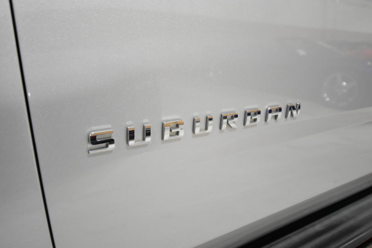 Used 2015 Chevrolet Suburban LT AWD/4WD image 6