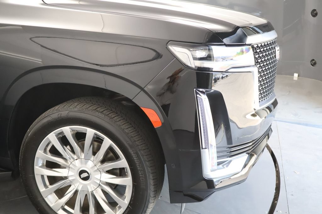 Used 2023 Cadillac Escalade Premium Luxury w/ Performance Package AWD/4WD image 9