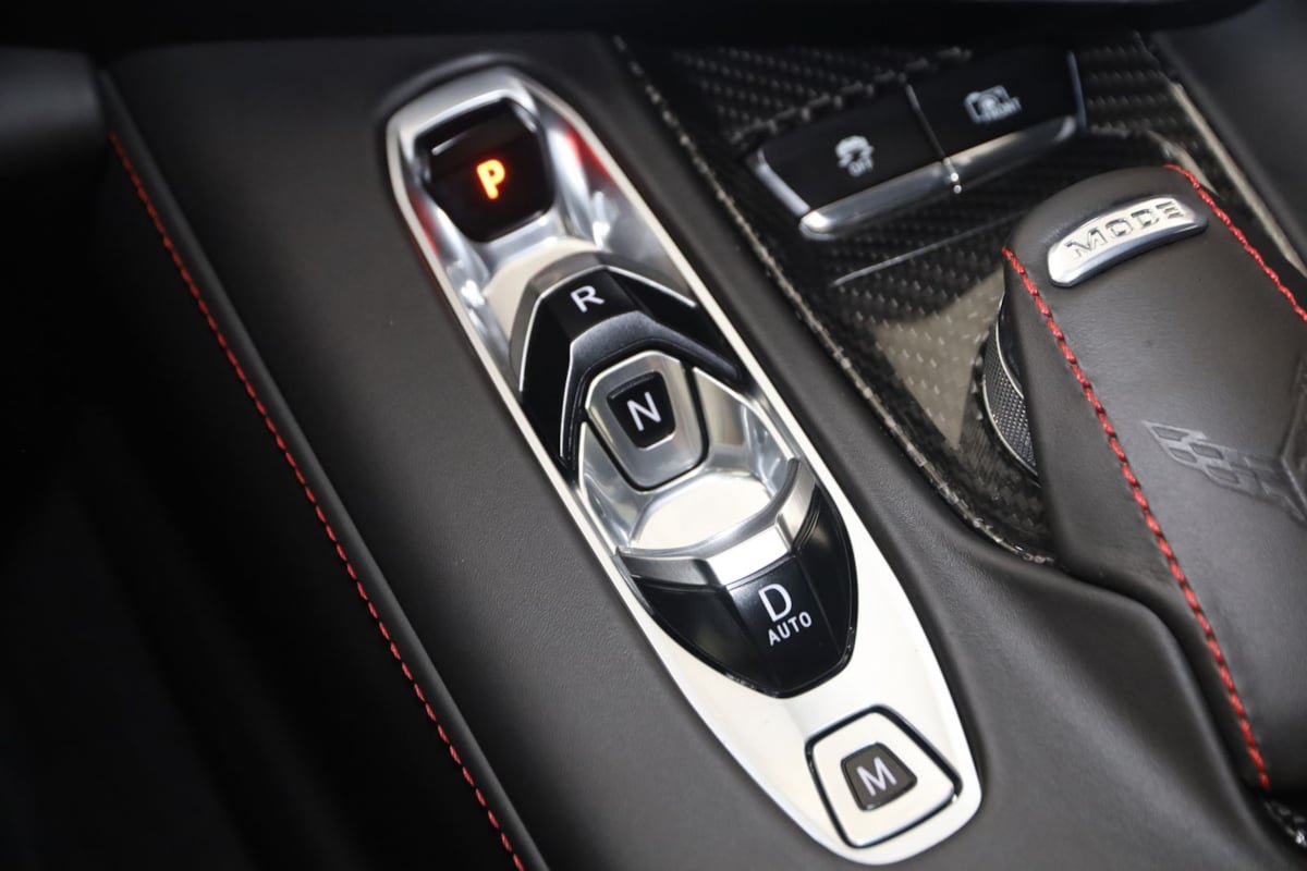 Used 2021 Chevrolet Corvette Stingray Premium Cpe w/ Z51 Performance Package RWD image 8
