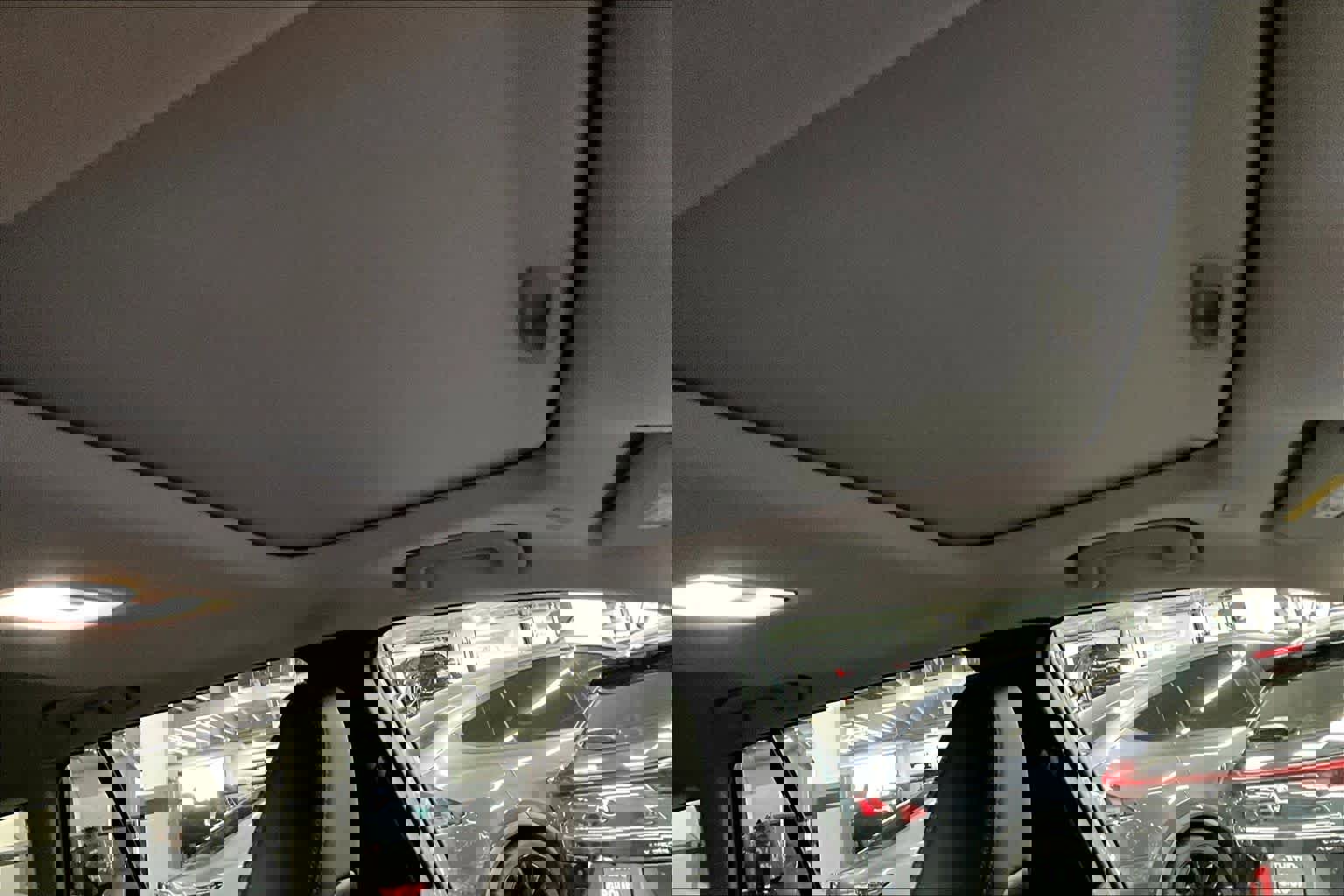 Used 2024 Toyota Corolla Cross XLE w/ Convenience Package image 13