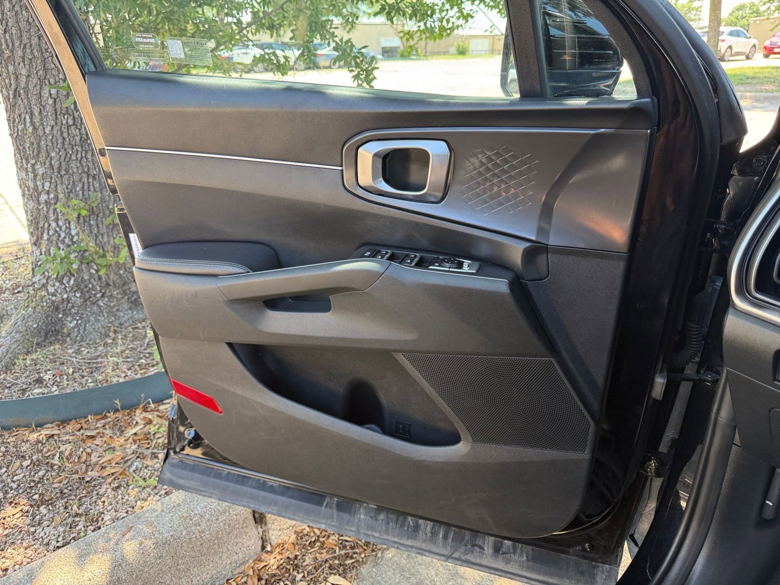 Used 2024 Kia Sorento S AWD/4WD image 18