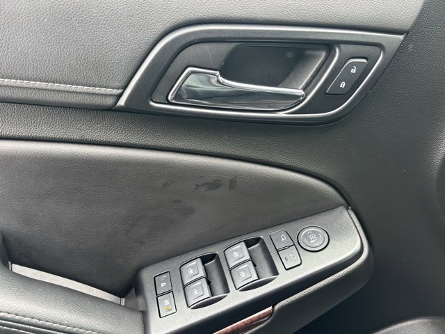 Used 2019 GMC Yukon SLT image 12