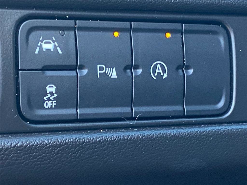 Used 2024 Chevrolet Suburban LT image 16